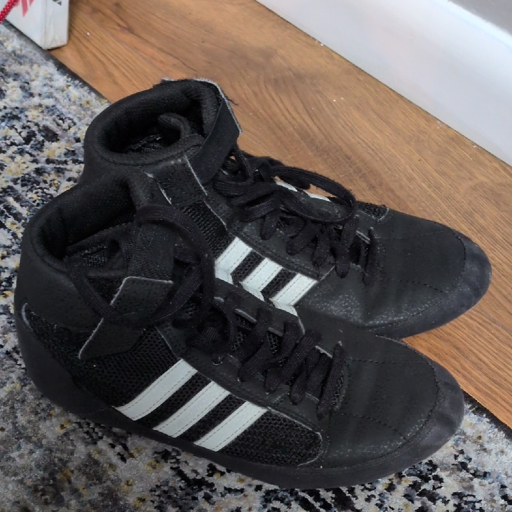 Adidas Men's Black and White Sneakers